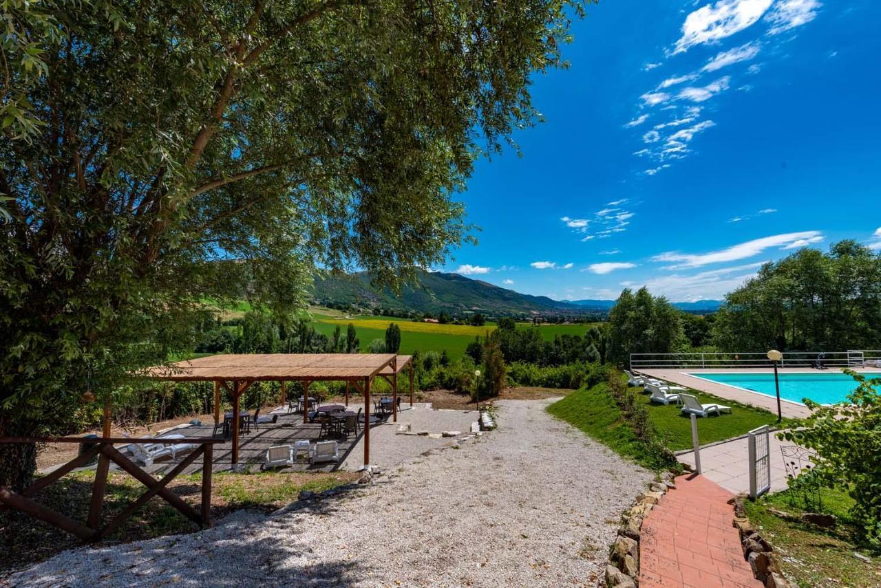 Villa Abadia Farneto à Gubbio Extérieur photo